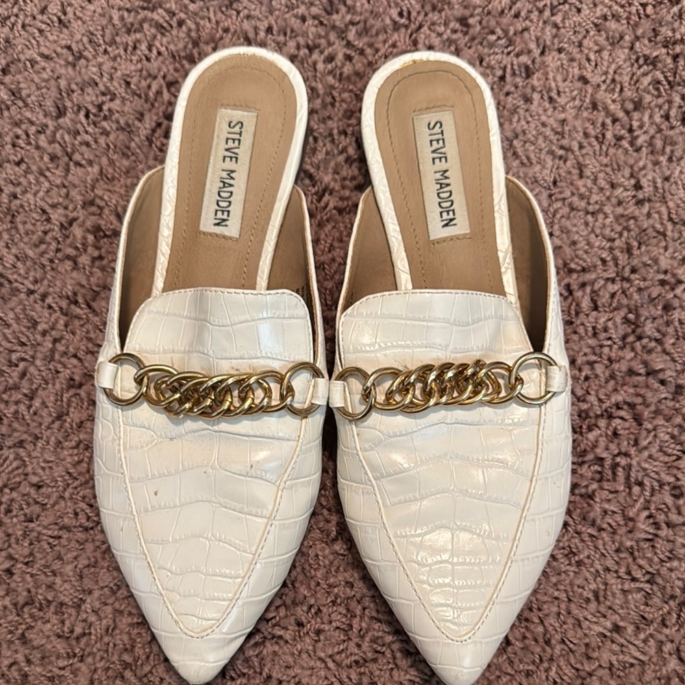 Steve Madden Gold Chain White Mules